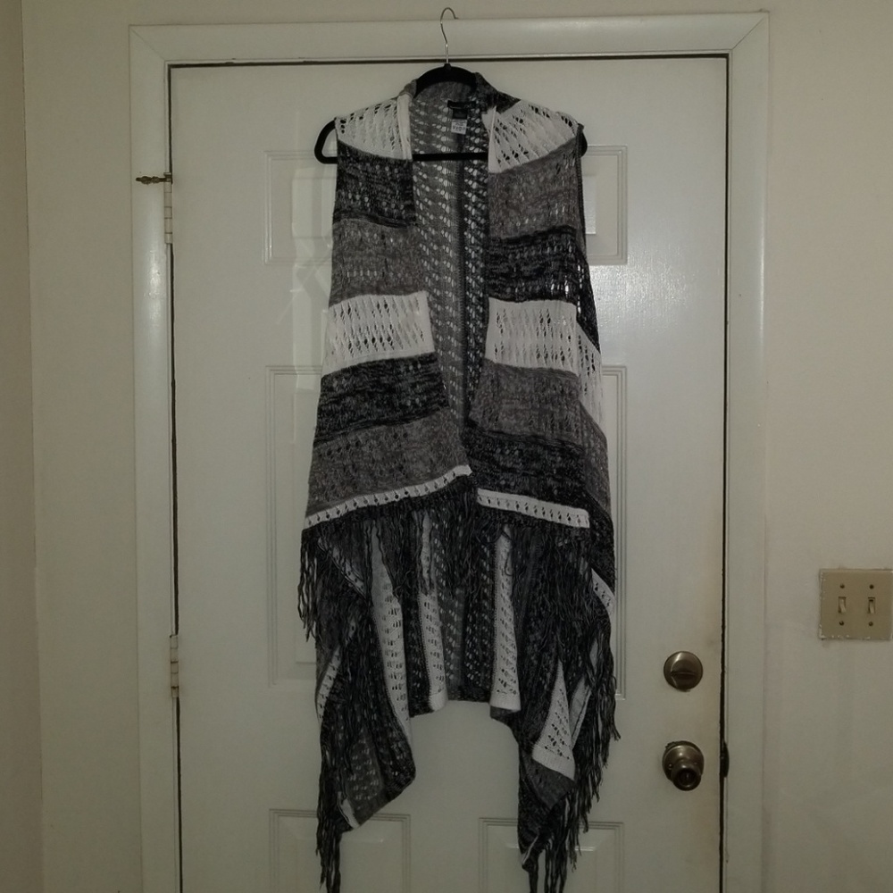 Sweater Vest